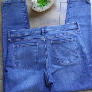 Banana Republic Jeans - Banana Republic Sculpt Skinny Jeans size 31/12 Banana Republic Jeans - Banana Republic Sculpt Skinny Jeans size 31/12